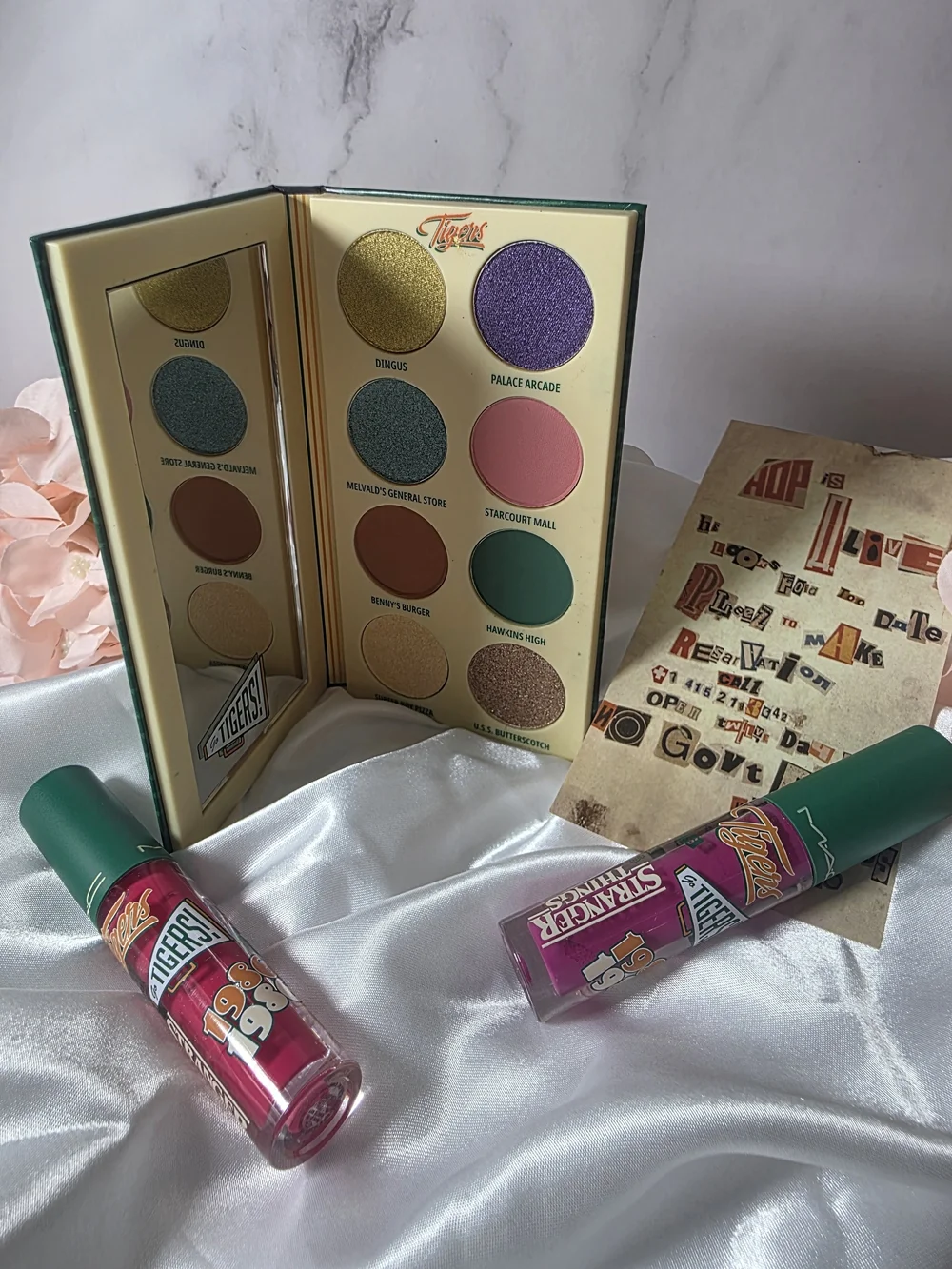 MAC Cosmetics x Stranger Things Lipstick Set - Twilight Pink